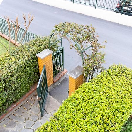 Pietra Ligure Downtown Convenience -Free Parking Lägenhet Exteriör bild