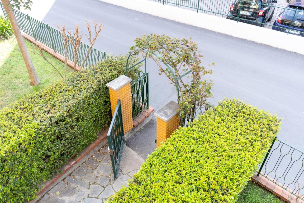 Pietra Ligure Downtown Convenience -Free Parking Lägenhet Exteriör bild